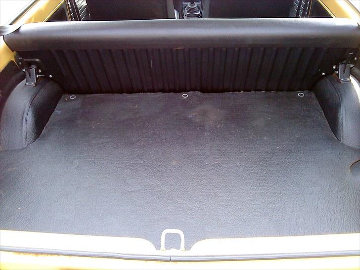 Opel kadett c city solgt  - baggagerum  billede 18