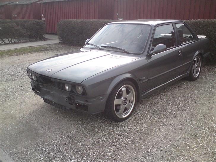 BMW 320i billede 3