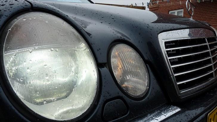 Mercedes Benz E300 TD Avantgarde SOLGT billede 6