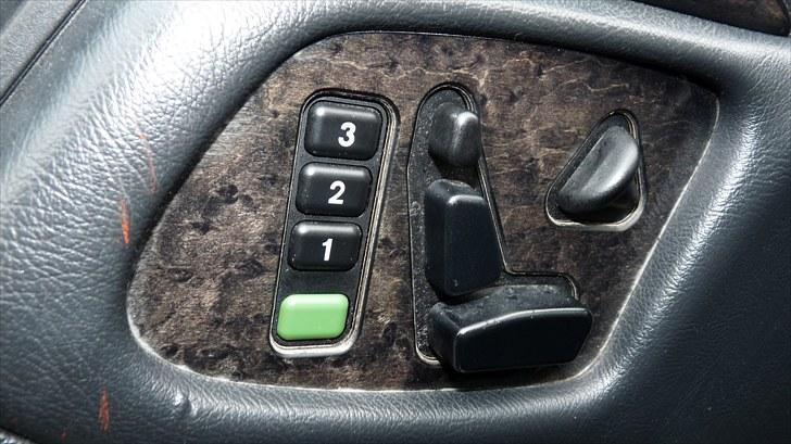 Mercedes Benz E300 TD Avantgarde SOLGT billede 16