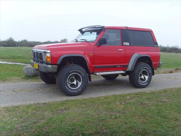 Nissan patrol gr billede 2