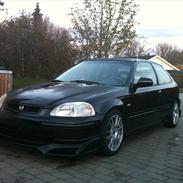 Honda Civic Vti *BYTTET*