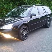 Ford Mondeo Ghia X