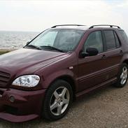 Mercedes Benz ml 230 