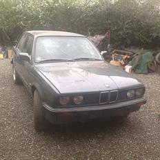 BMW 320i coupe projekt