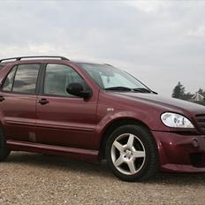 Mercedes Benz ml 230 