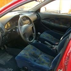 Mitsubishi Carisma 1,8 GDI