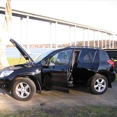 Toyota Rav4 2,2 D-4D 4x4 SOLGT
