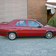 Alfa Romeo 155 