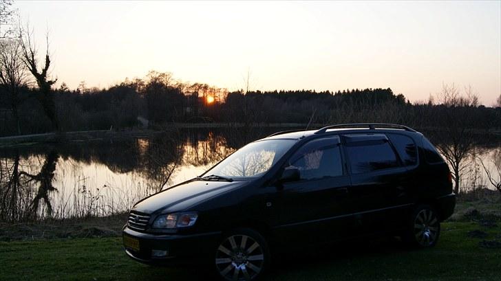 Toyota sportsvan (solgt) billede 8