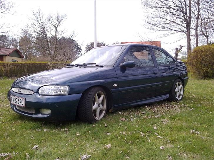 Ford Escort RS2000 4x4 *Solgt* billede 2