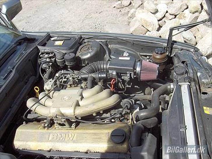 BMW 525i E34 (BYTTET) billede 9