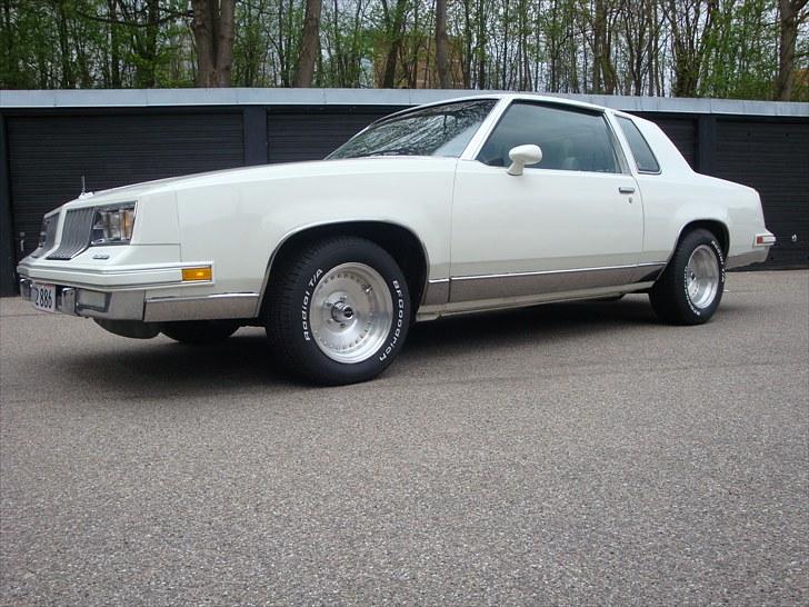 Oldsmobile Cutlass billede 1