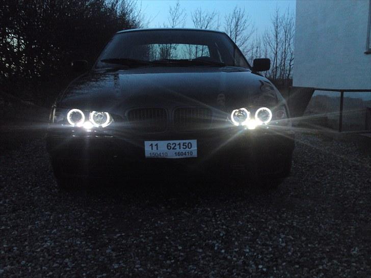 BMW 3er serie E36 320 i aut. billede 15