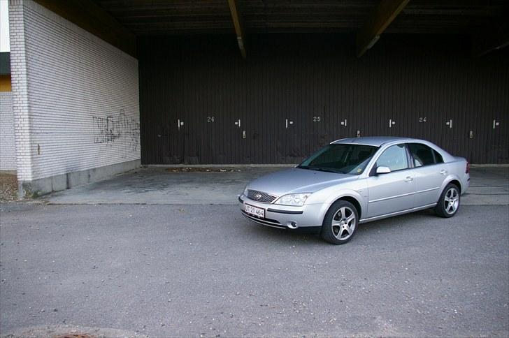Ford mondeo billede 2