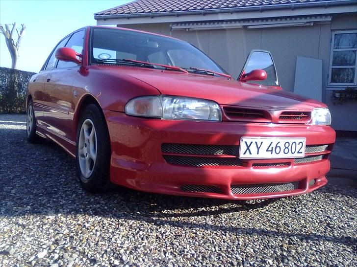 Mitsubishi Lancer 1,6 GXLi........ skrottet....... billede 11