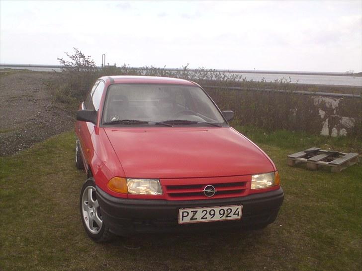 Opel Astra F  GL 1,6i [Tidl. bil] billede 11