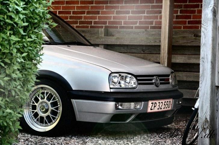 VW Golf 3 2.0 GTI 16v Solgt billede 1