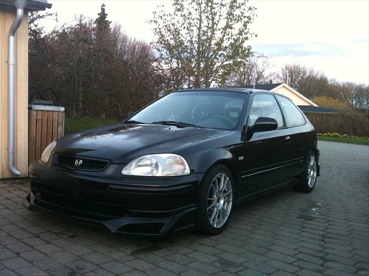 Honda Civic Vti *BYTTET* billede 1
