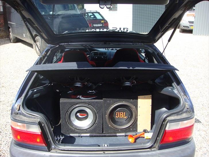 Toyota corolla  xli TiLG SALG. billede 9