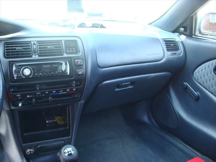 Toyota corolla  xli TiLG SALG. billede 14