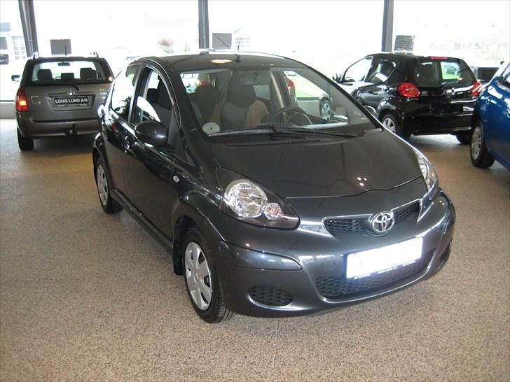Toyota                   Aygo +  billede 2