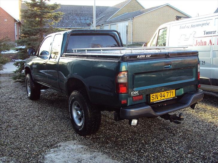 Toyota Hilux 2.4TD (solgt) billede 3