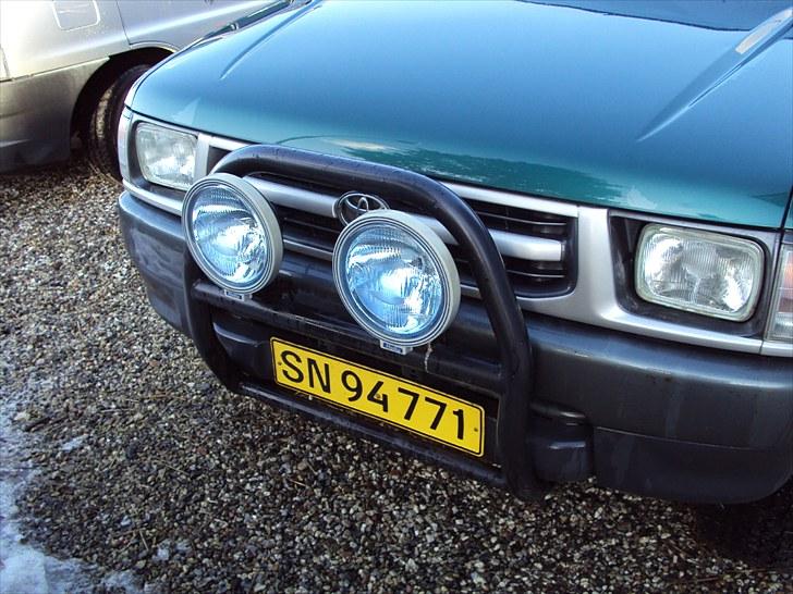 Toyota Hilux 2.4TD (solgt) billede 5