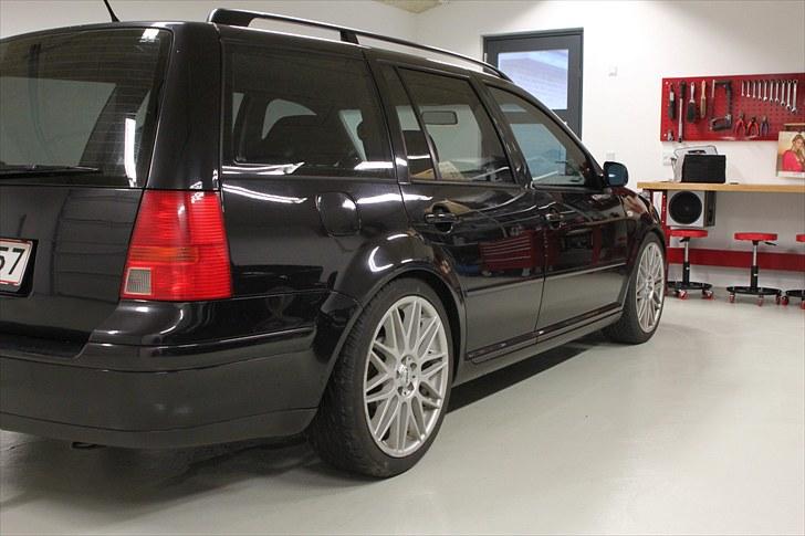 VW Golf highline solgt billede 9