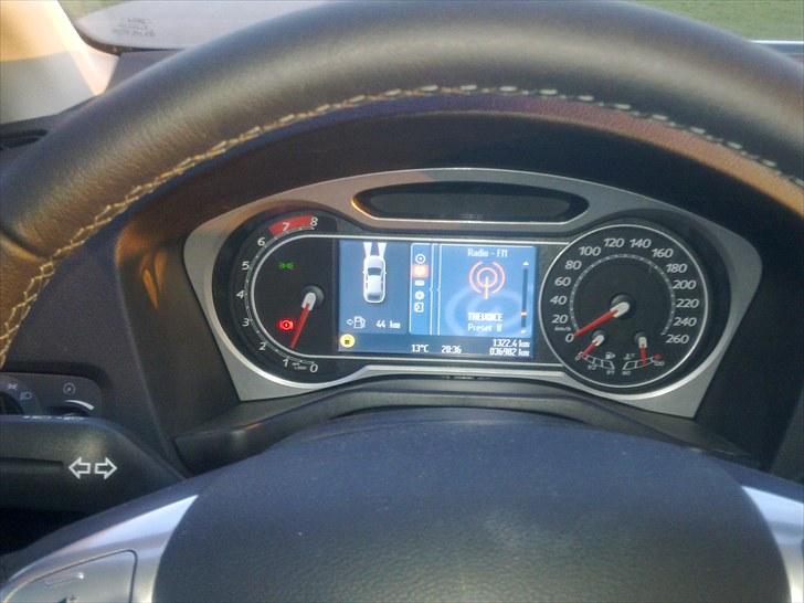 Ford mondeo solgt billede 10