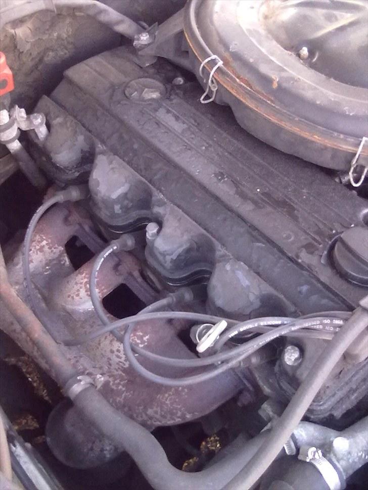 Mercedes Benz 190E SOLGT billede 12