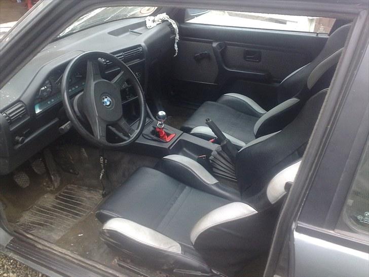 BMW 320i coupe projekt billede 5