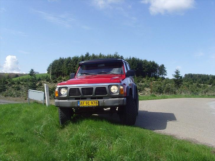 Nissan patrol gr billede 15