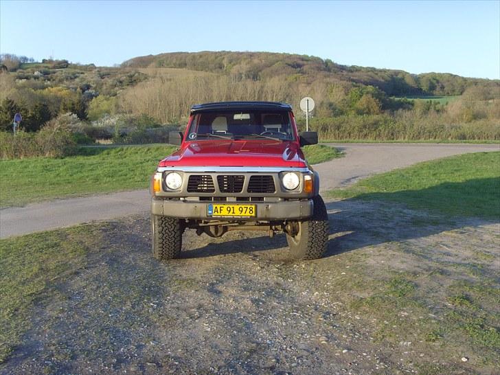 Nissan patrol gr billede 19