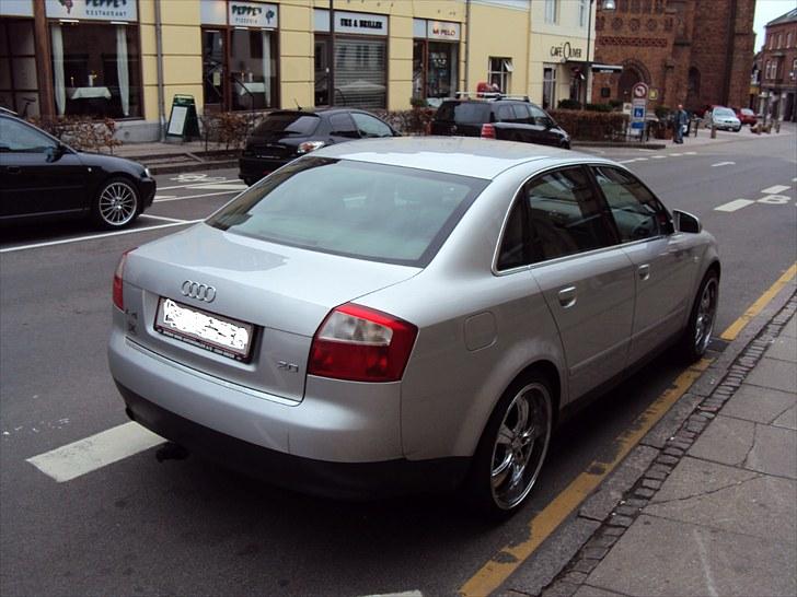 Audi a4 billede 5