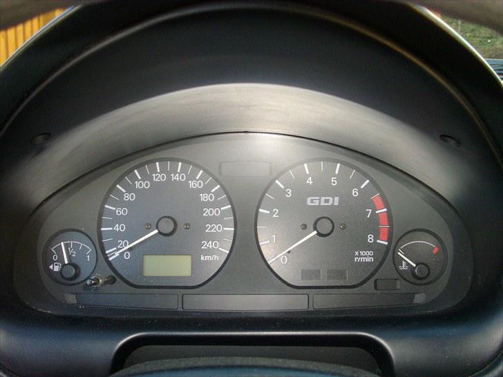 Mitsubishi Carisma 1,8 GDI billede 3