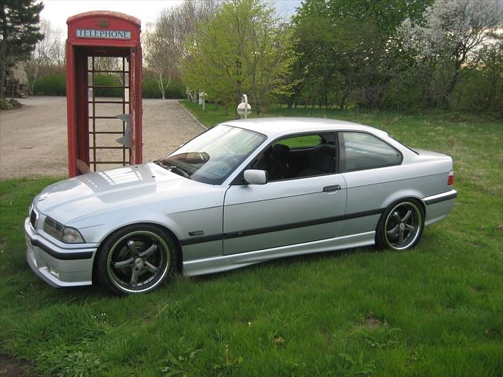 BMW E36 320i Coupe SOLGT billede 9