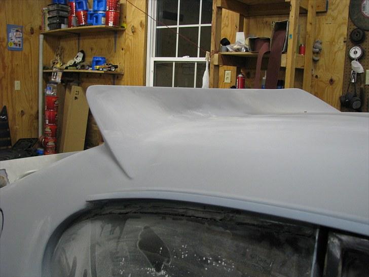 Ford Capri - Spoiler er endelig klar. Skal bare finde noget guld til maleren nu !!!! billede 18