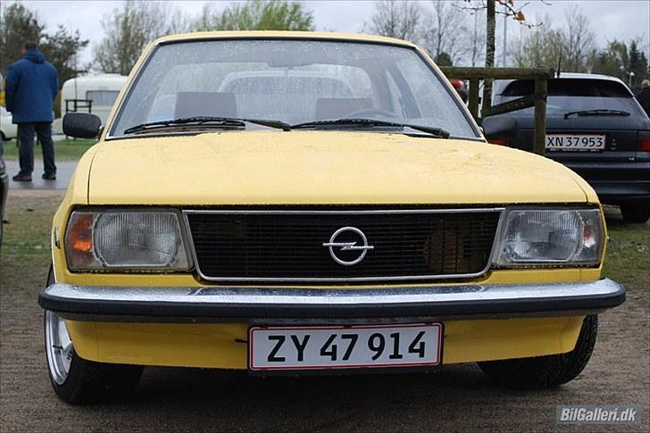 Opel Ascona B - SOLGT billede 9