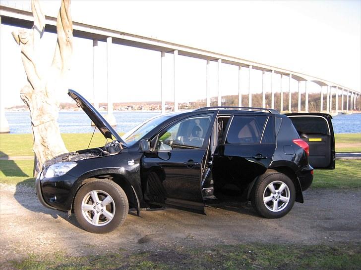 Toyota Rav4 2,2 D-4D 4x4 SOLGT billede 6