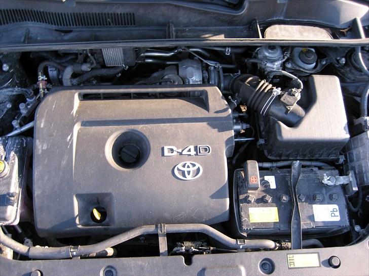 Toyota Rav4 2,2 D-4D 4x4 SOLGT billede 9