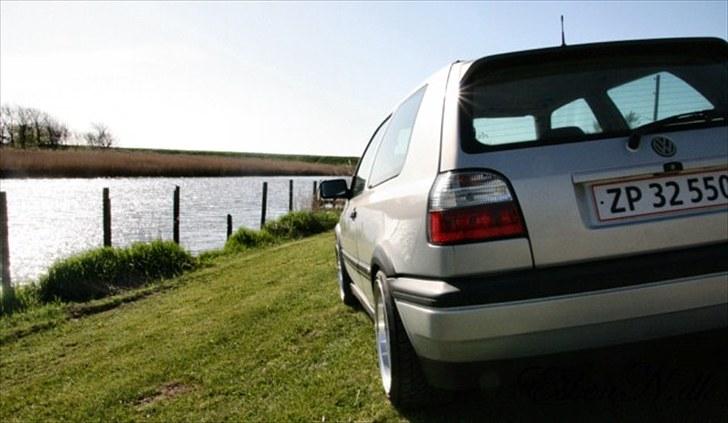 VW Golf 3 2.0 GTI 16v Solgt billede 7