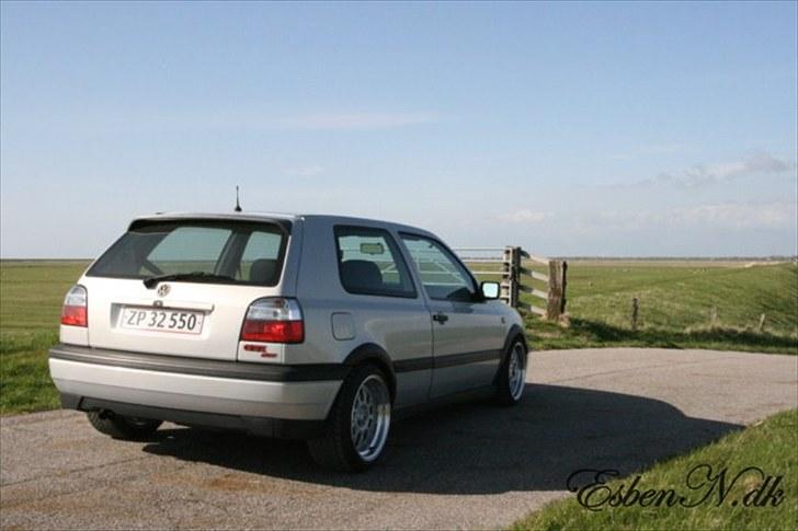 VW Golf 3 2.0 GTI 16v Solgt billede 12