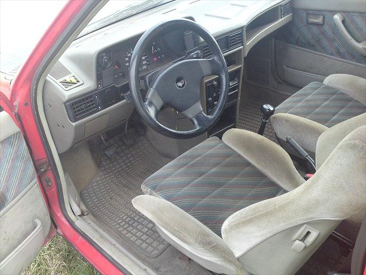 Opel kadett e  billede 9