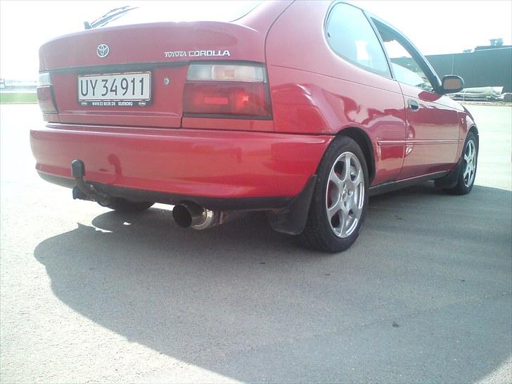 Toyota Corolla 1,3 solgt billede 1