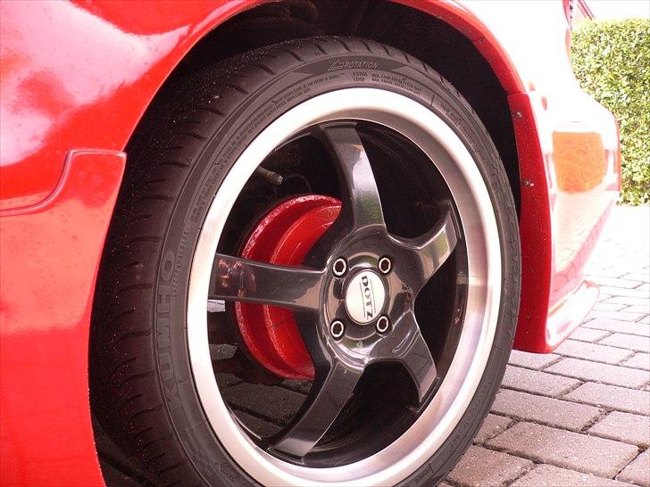 Toyota Celica T18 - Bremsetromler malet røde billede 12