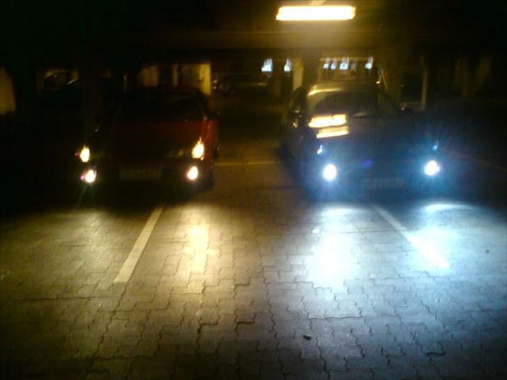 Toyota Corolla 1,3 solgt - min til venstre. billede 18