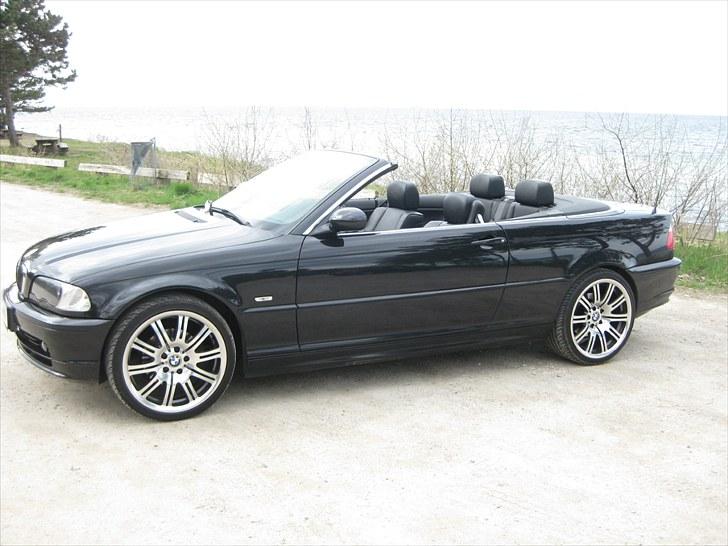 BMW 323ci Cabriolet SOLGT billede 17