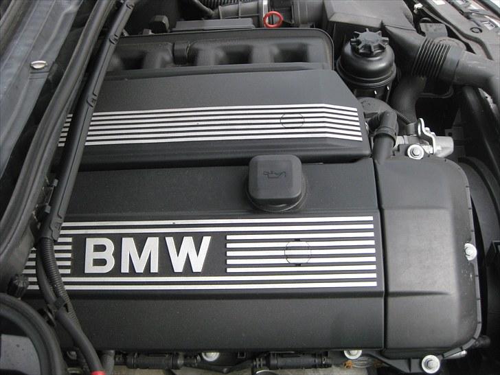 BMW 323ci Cabriolet SOLGT billede 18