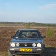 VW Golf 2 TD (solgt)
